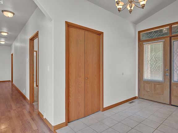 4th image of 83413 Osprey Way