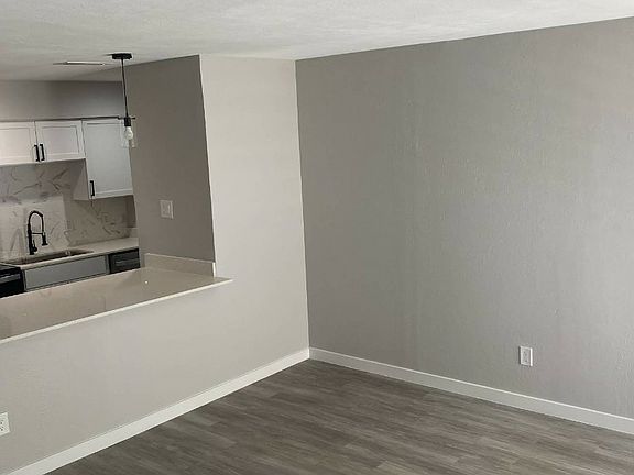 5th image of 2807 Bachman Dr #211