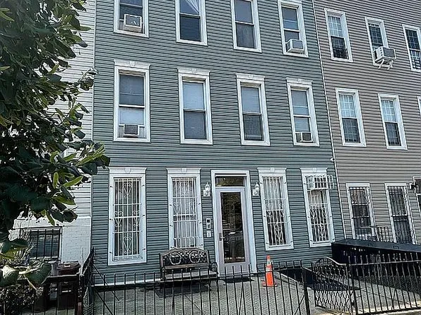144 23rd St, Brooklyn, NY 11232
