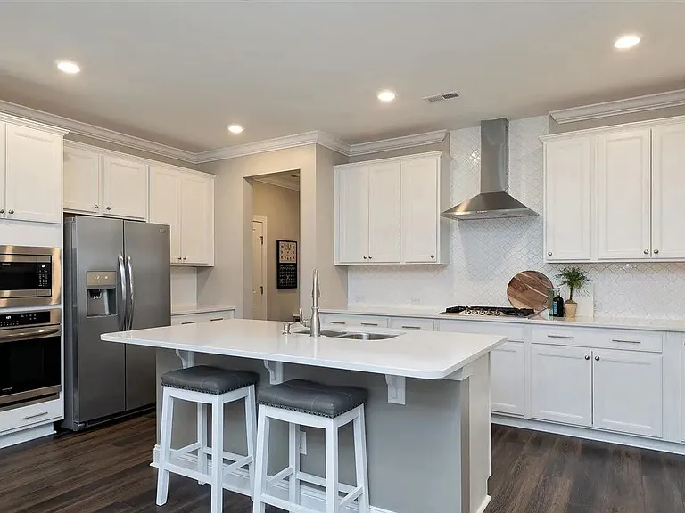 401 Ivy Arbor Way — Photo 14