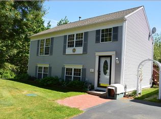 11 Dickson Dr, Plymouth, MA 02360