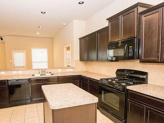 5th image of 3230 Balch Springs Ln