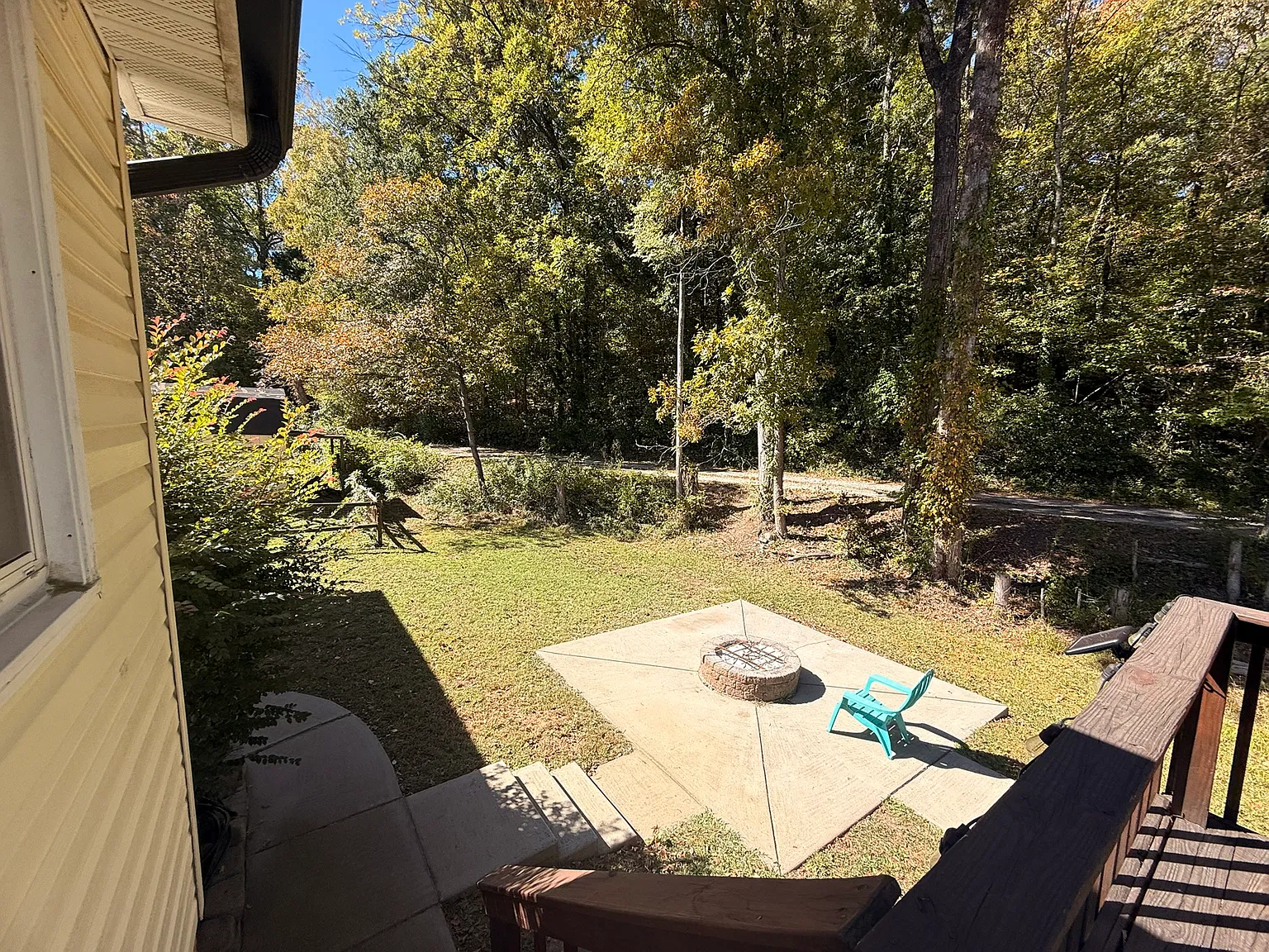 3 bed, 1310 sqft, $2,200 — Photo 4