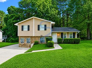 4515 Doral Dr SW, Atlanta, GA 30331