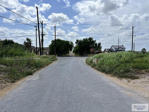 4th image of Fm 803 N Cactus Rd