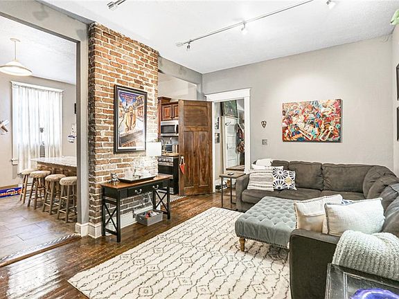5th image of 613-15 Elmira Ave