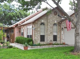 5822 Spring Sq, San Antonio, TX 78247