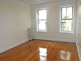 Rented by LG Realty Solutions Inc