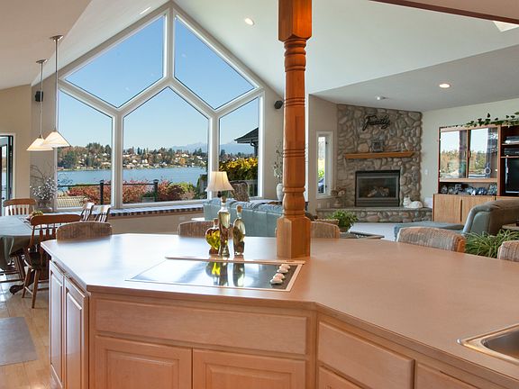 Kitchen open to Great Room