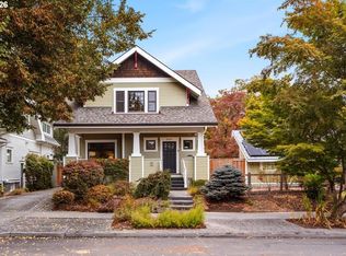 3219 SE Tibbetts St, Portland, OR 97202