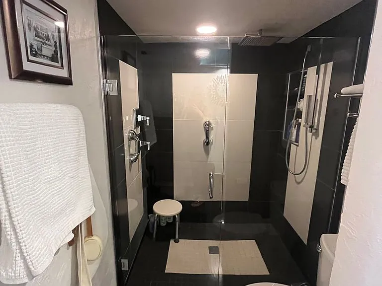1 John Anderson Dr #4050 — Photo 17