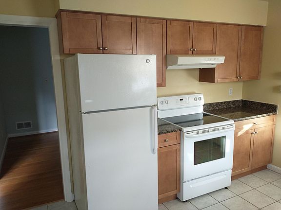 4th image of 6500 Elnido Dr