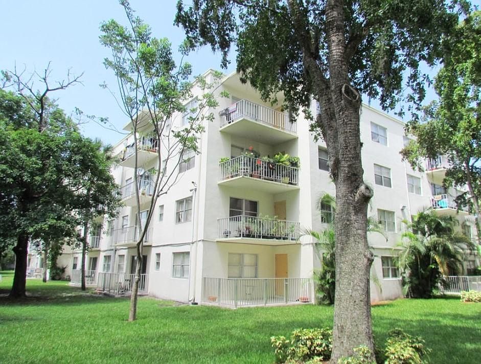 2nd image of 4380 NW 36th St APT 101