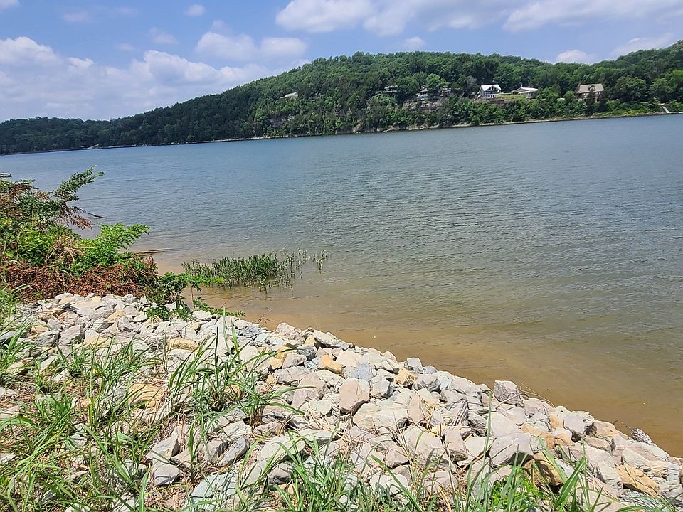 1st image of 557 Riverfront Dr Lot 78-A/B