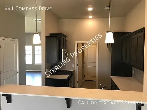 441 Compass Dr — Photo 9