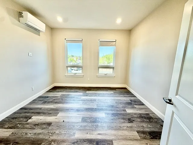 5 Fremont St #105 — Photo 13