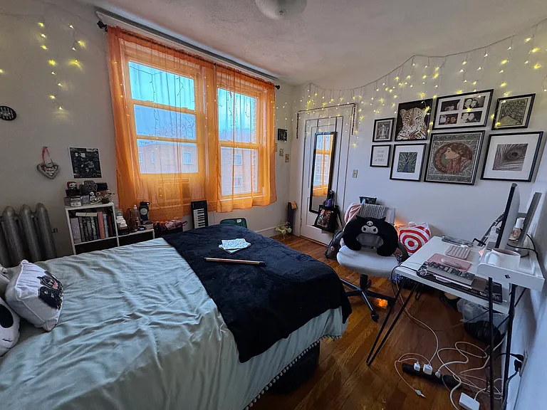 15 Scottfield Rd #10 — Photo 7