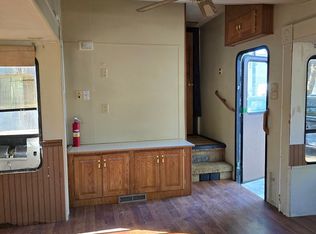 222 Airport Dr #18, Farmington, NM 87401