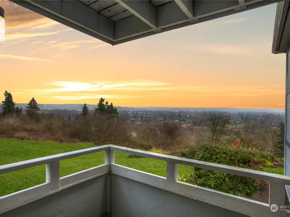 3733 Waller Road E #201, Tacoma, WA 98443