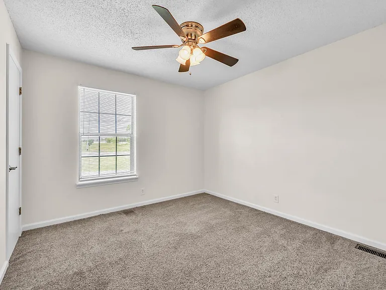2451 W Wilson Rd — Photo 14