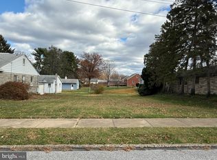 1555B Locust St, New Cumberland, PA 17070