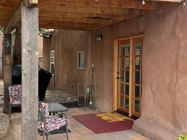 109 Romero St — Photo 3