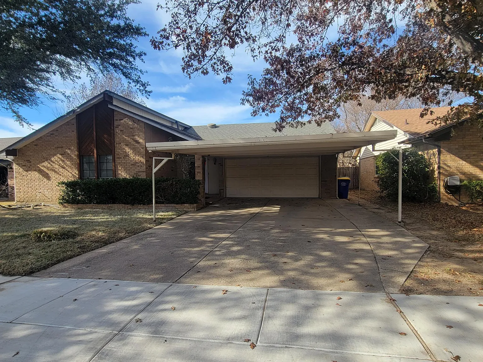 3 bed, 1593 sqft, $1,950 — Photo 2