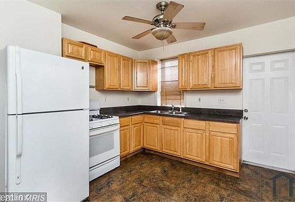 4th image of 1442 Carroll St