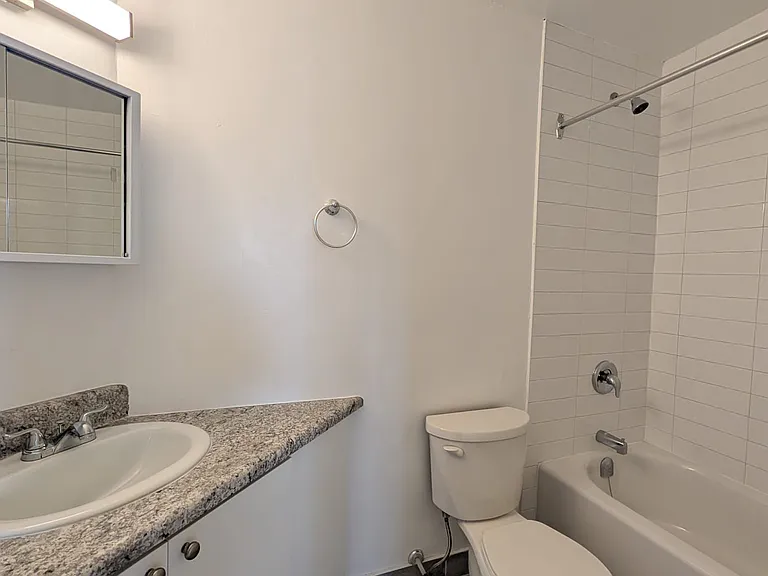 1901 Martin Grove Rd #315 — Photo 11