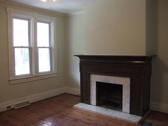 living room /fireplace