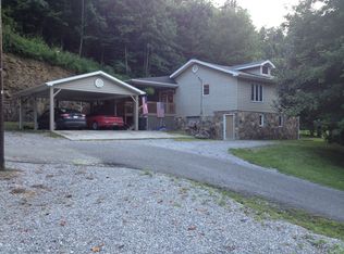 27 Peyton Pl, Jeff, KY 41751