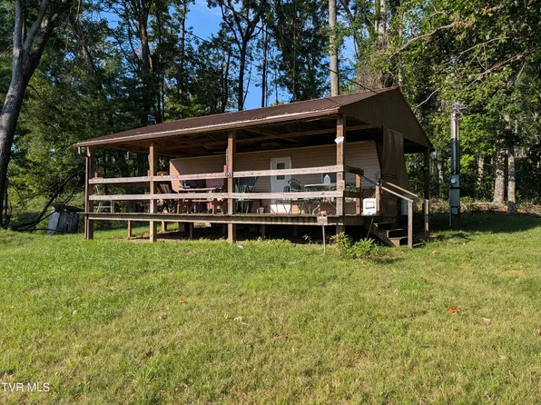 155 Sequoia Dr, Coeburn, VA 24230
