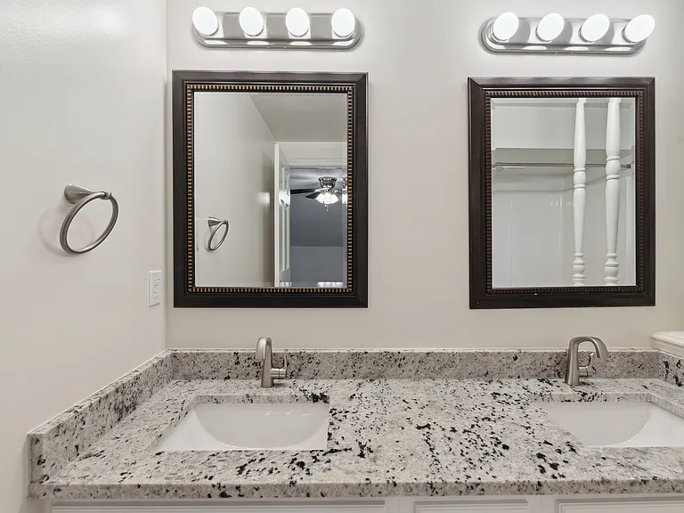 2410 Wealdstone Rd — Photo 39
