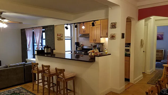 Rented by Halstead Real Estate | media 6