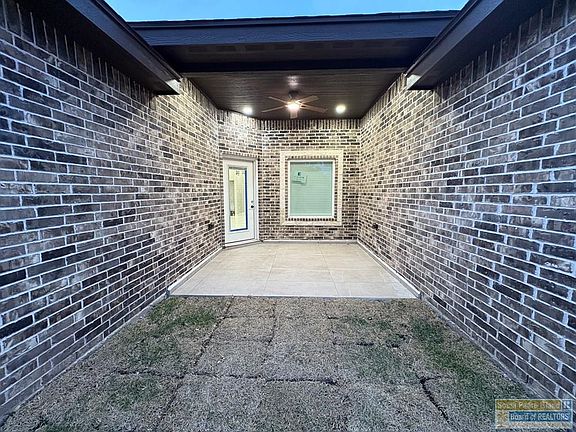 4th image of 2751 Juan Castillo Ave