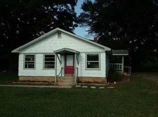 5790 Big Level Rd, Mill Spring, NC 28756