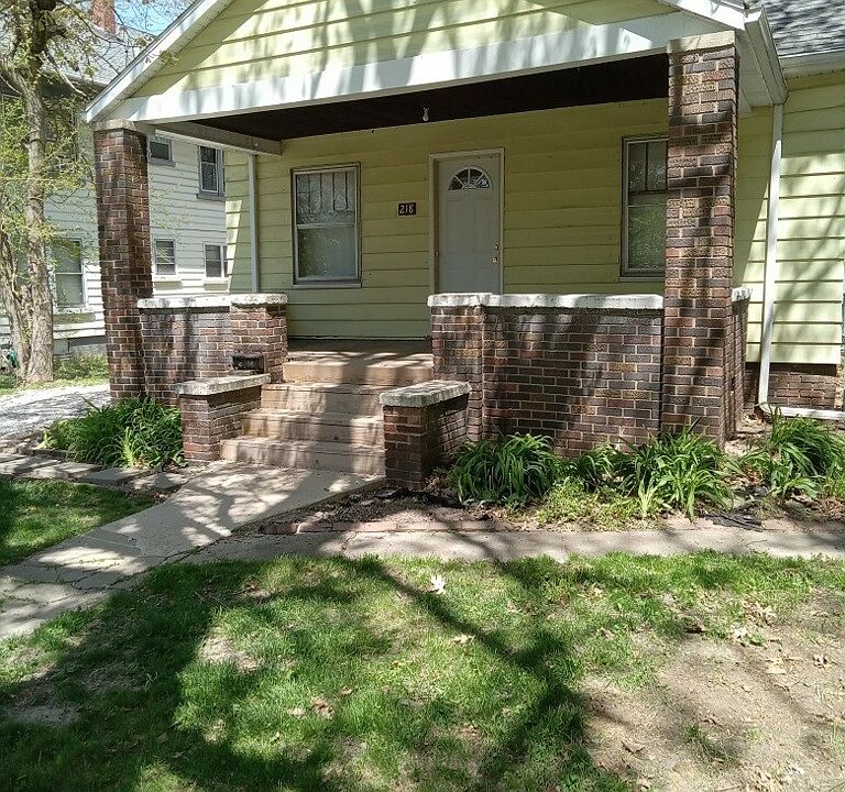 218 7th St, Streator, IL 61364 Zillow