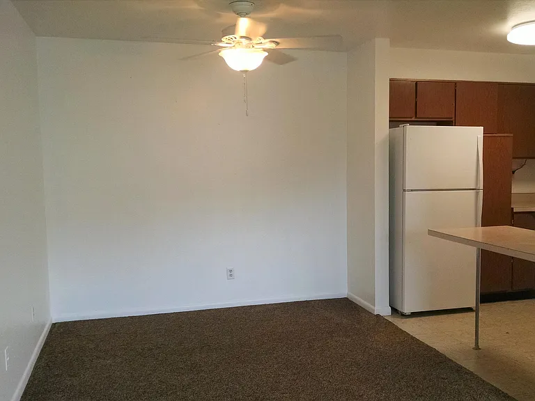 311 Morrison St #9 — Photo 4