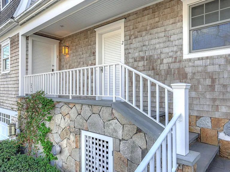 12 Davenport Ave #2 — Photo 14