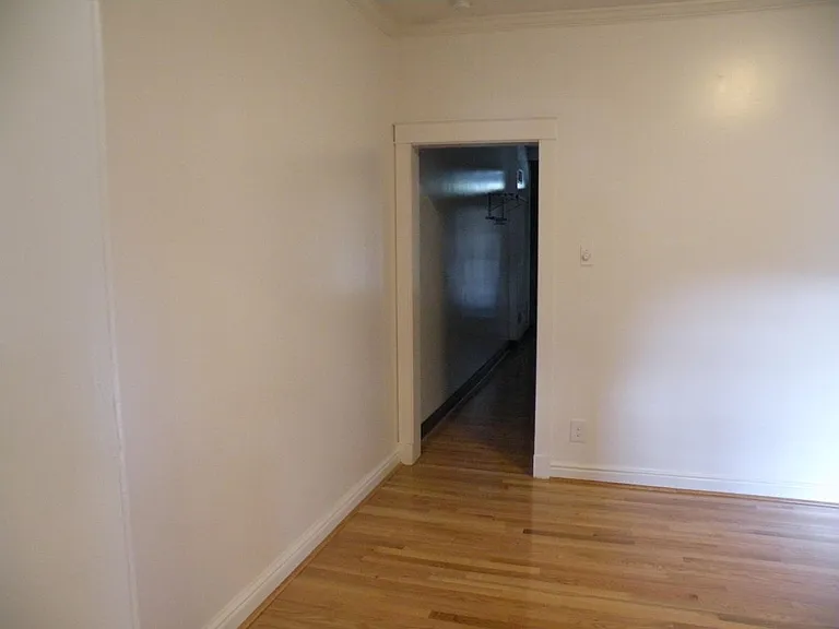 718 Copeland St — Photo 6