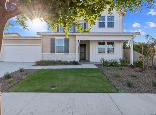 2198 NW Mitchell St NW, Hanford, CA 93230