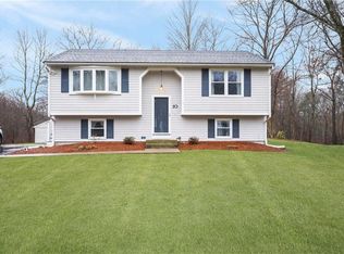 10 Greenfield St, Attleboro, MA 02703