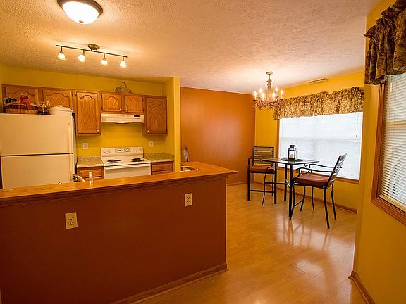 5th image of 677 Milcrest Dr #677