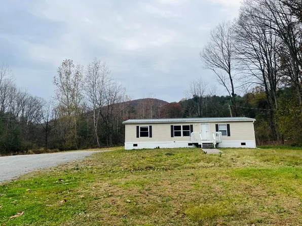 12 Saterlee Hollow Ln, Towanda, PA 18848
