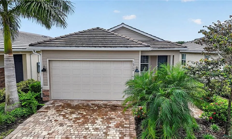 16768 Seasons Coast Dr