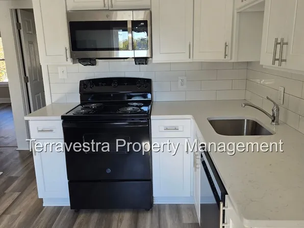 209 N. 3rd St, 209 N 3rd St #2, Millville, NJ 08332