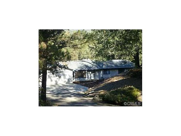 4876 Whitmore Dr photo 1