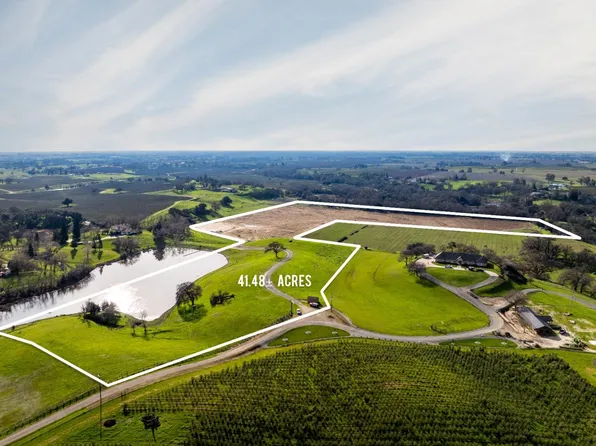 25045 N McIntire Rd, Clements, CA 95227