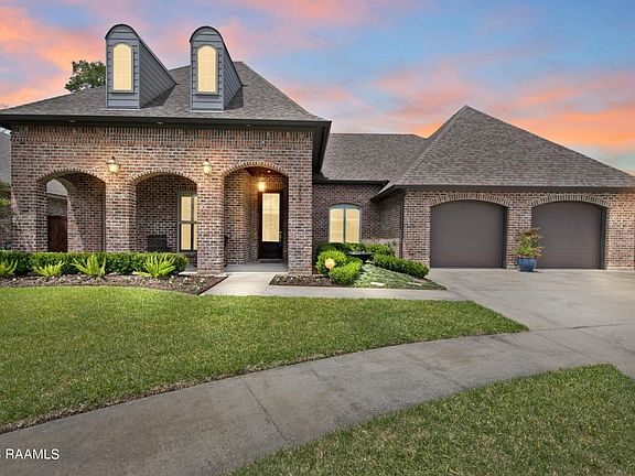 4th image of 209 Glasgow Dr