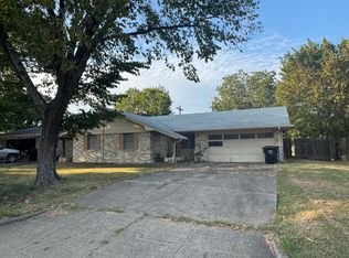 2502 Vernon St, Greenville, TX 75402